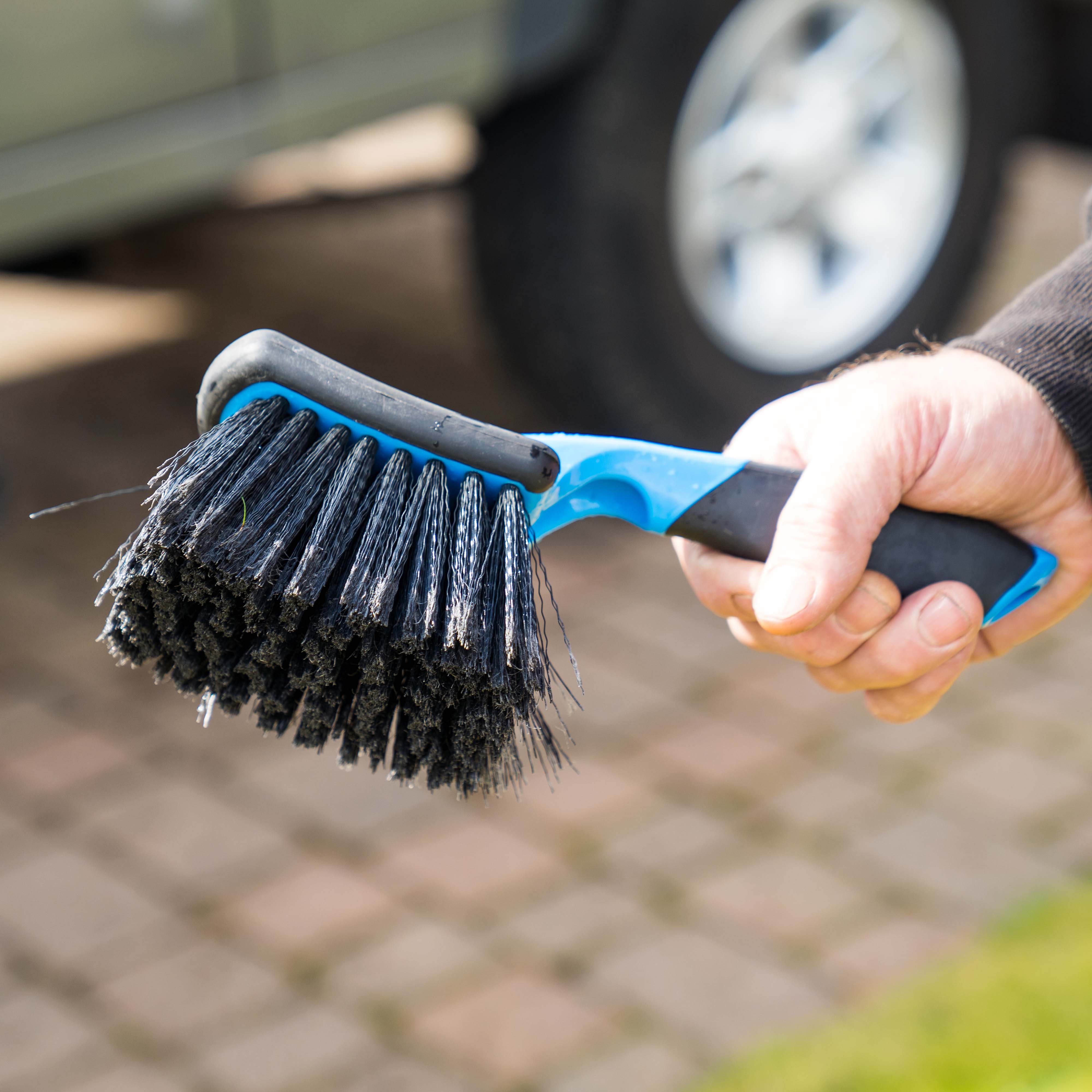 Tyre & Arch Brush